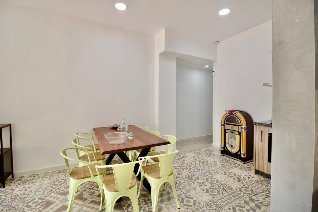 Business local for sale in Torremolinos