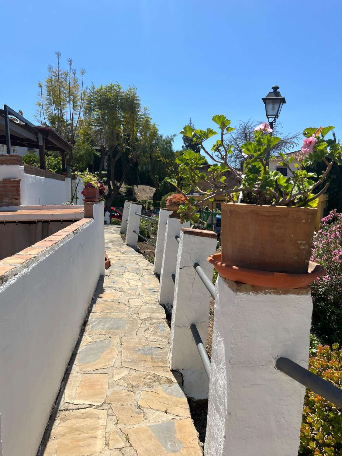 Bonita casa adosada en la Urbanización Olimar