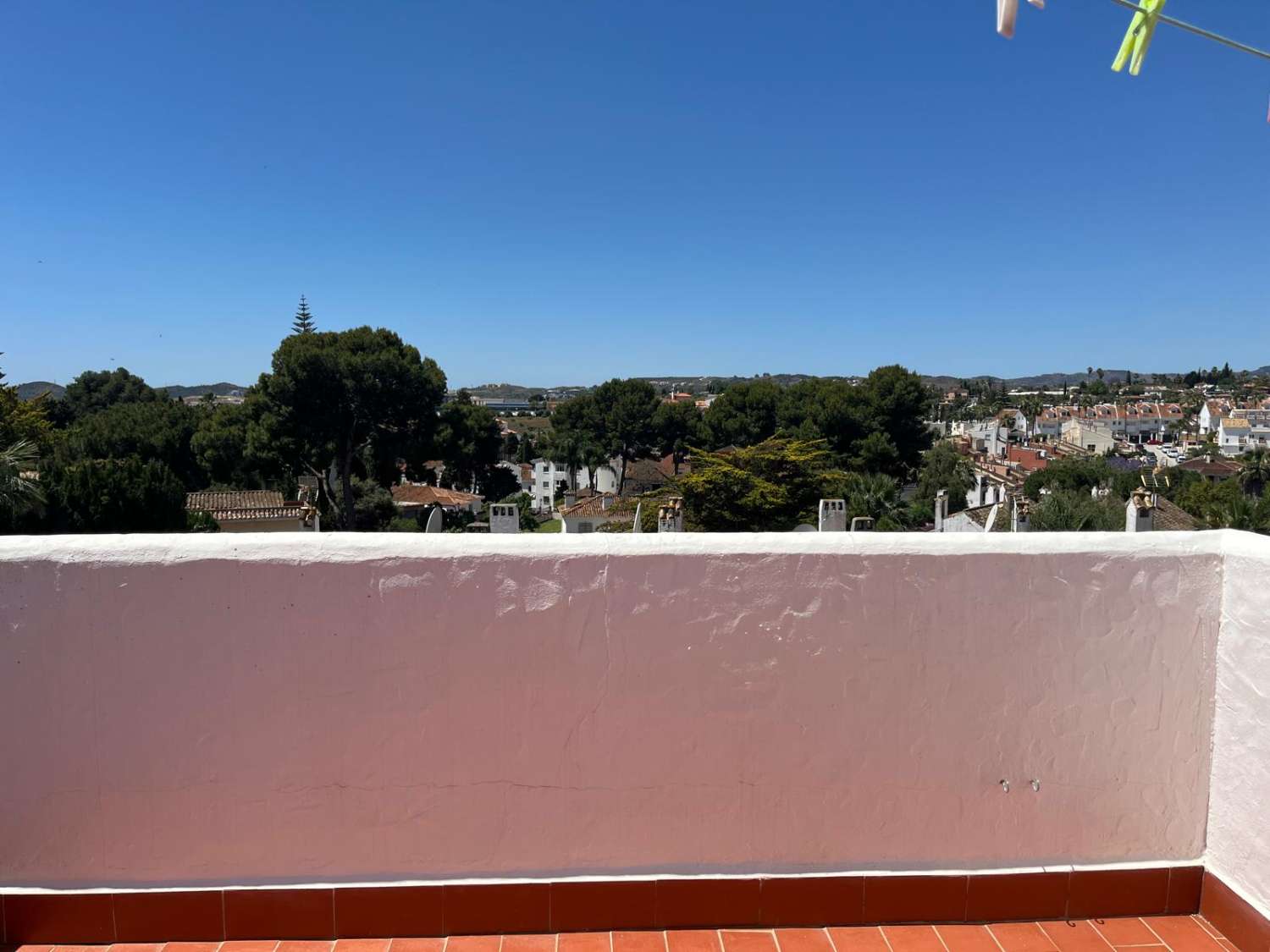 Bonita casa adosada en la Urbanización Olimar