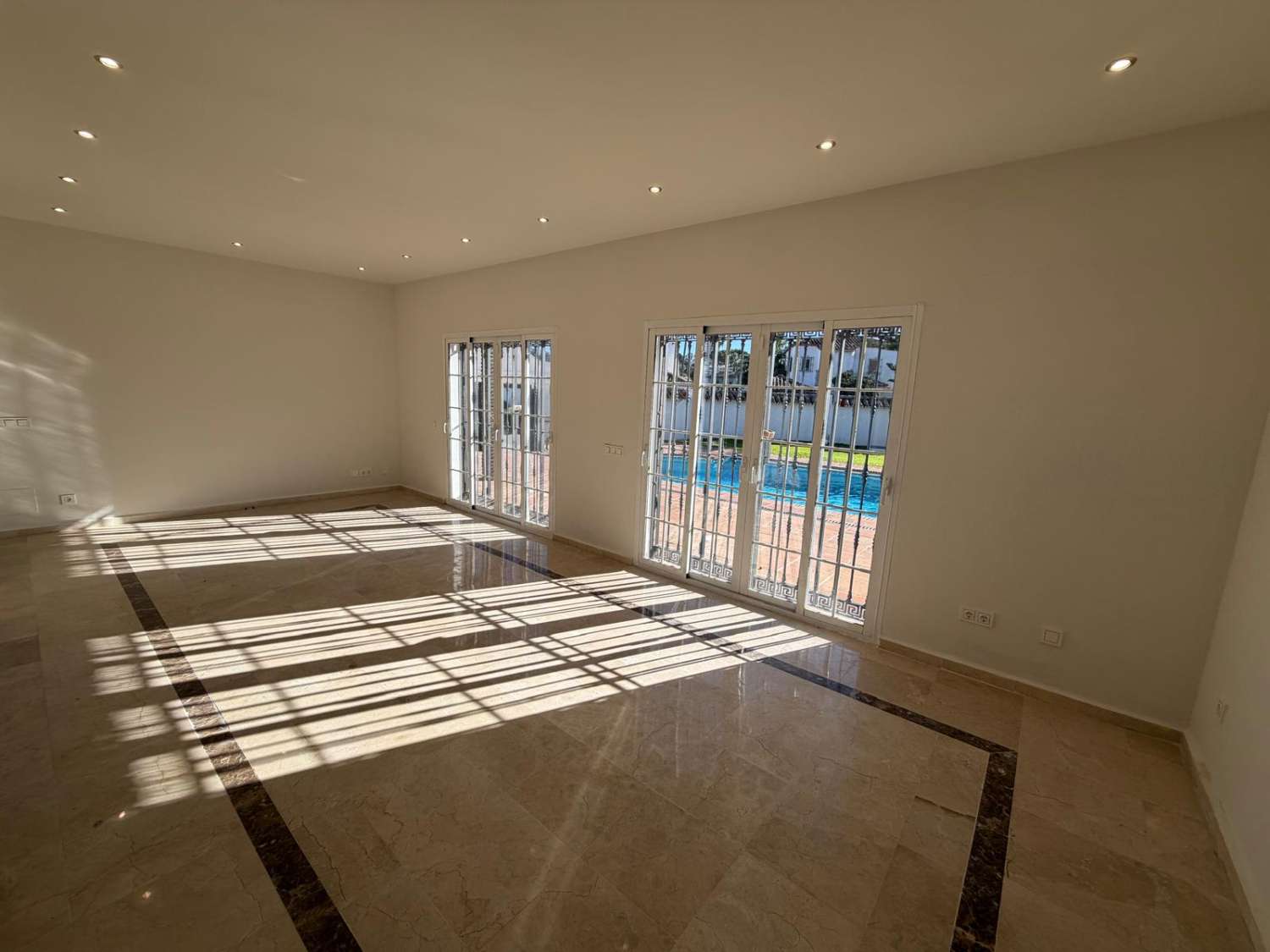 Villa en venta en Marbella