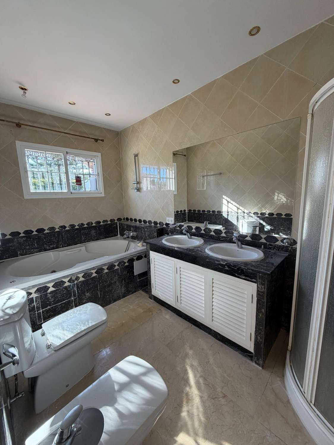 Villa en venta en Marbella