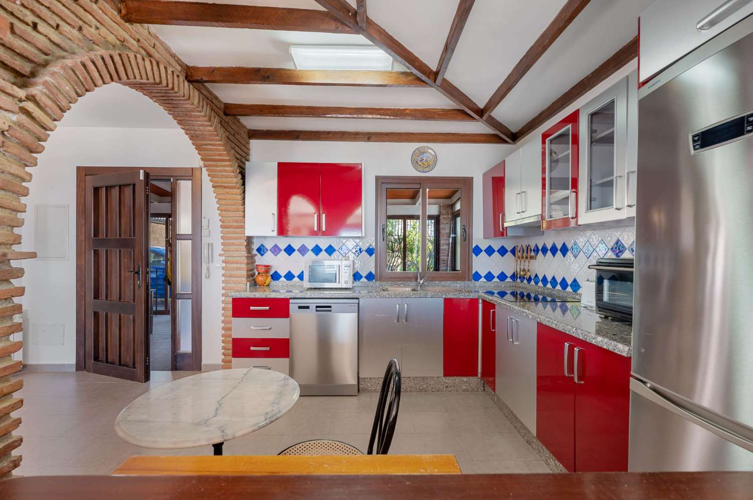 Inversión Única con Vistas de Ensueño en Osunilla.