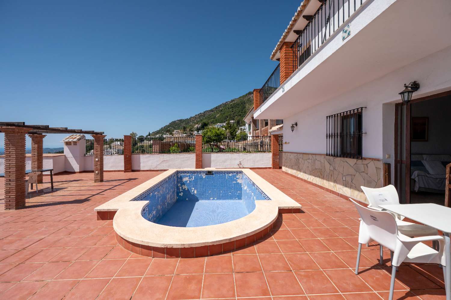 Inversión Única con Vistas de Ensueño en Osunilla.