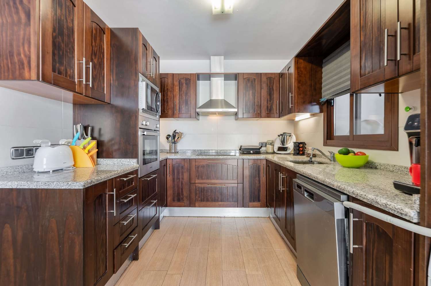 Inversión Única con Vistas de Ensueño en Osunilla.