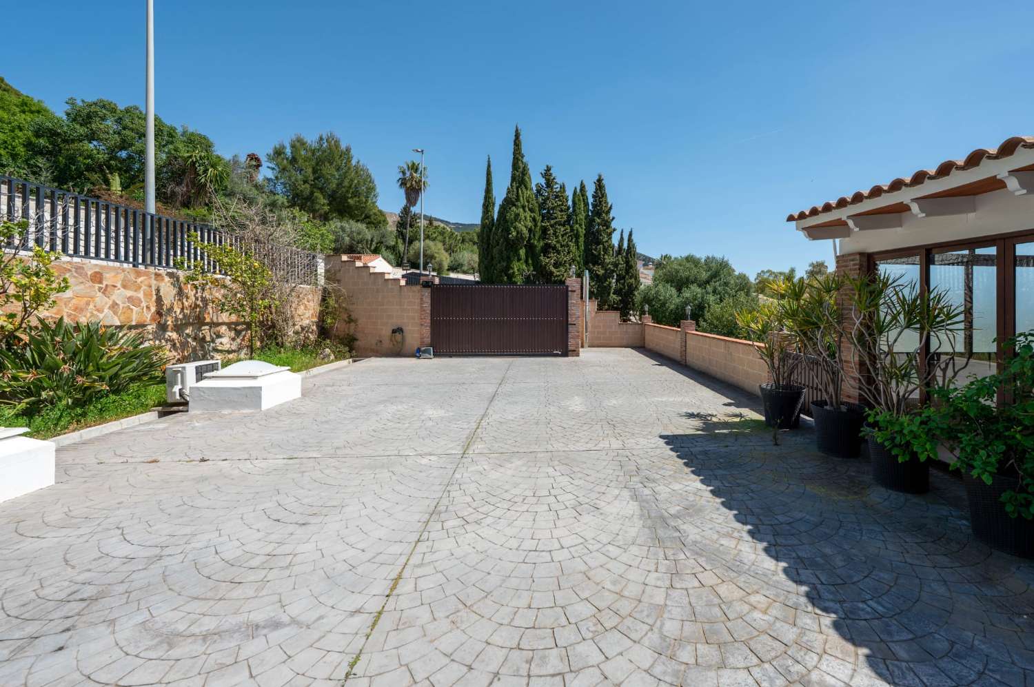 Inversión Única con Vistas de Ensueño en Osunilla.