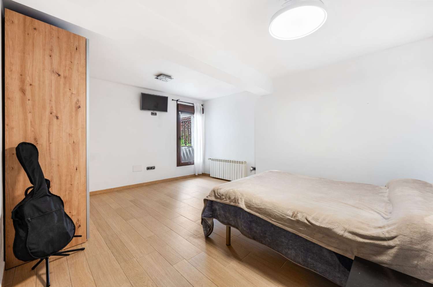 Inversión Única con Vistas de Ensueño en Osunilla.