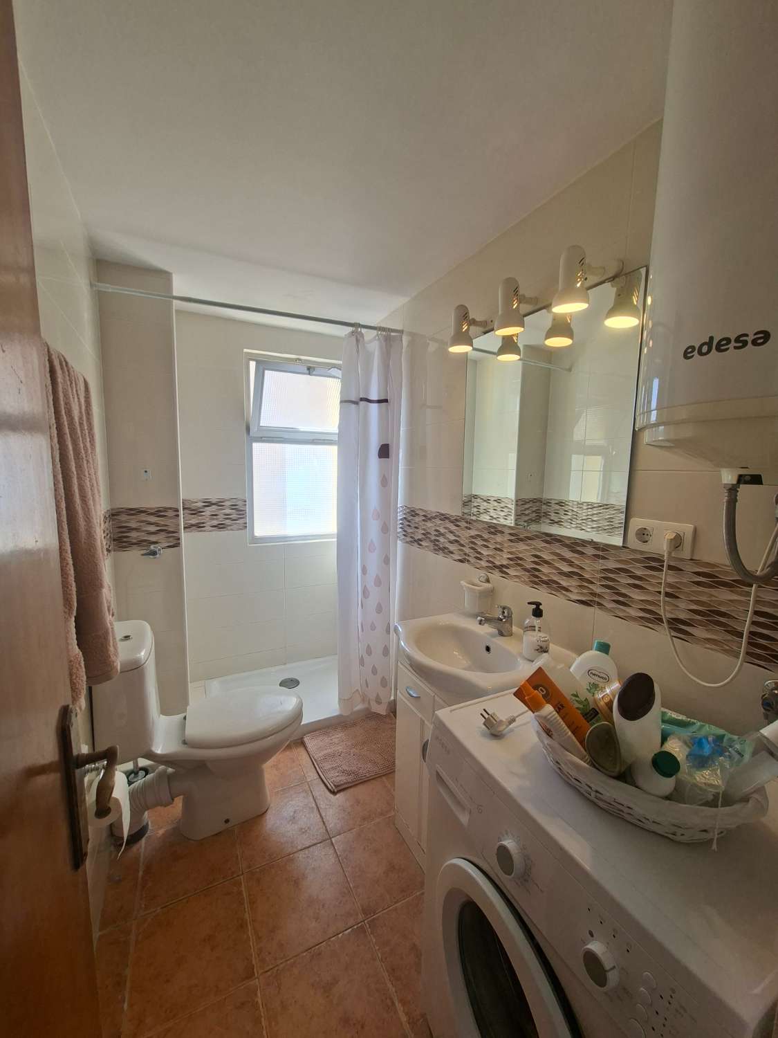 Pieni huoneisto kausiluonteinen Fuengirola