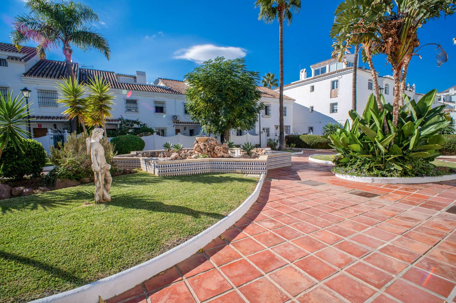 Kattohuoneisto myynnissä Fuengirola